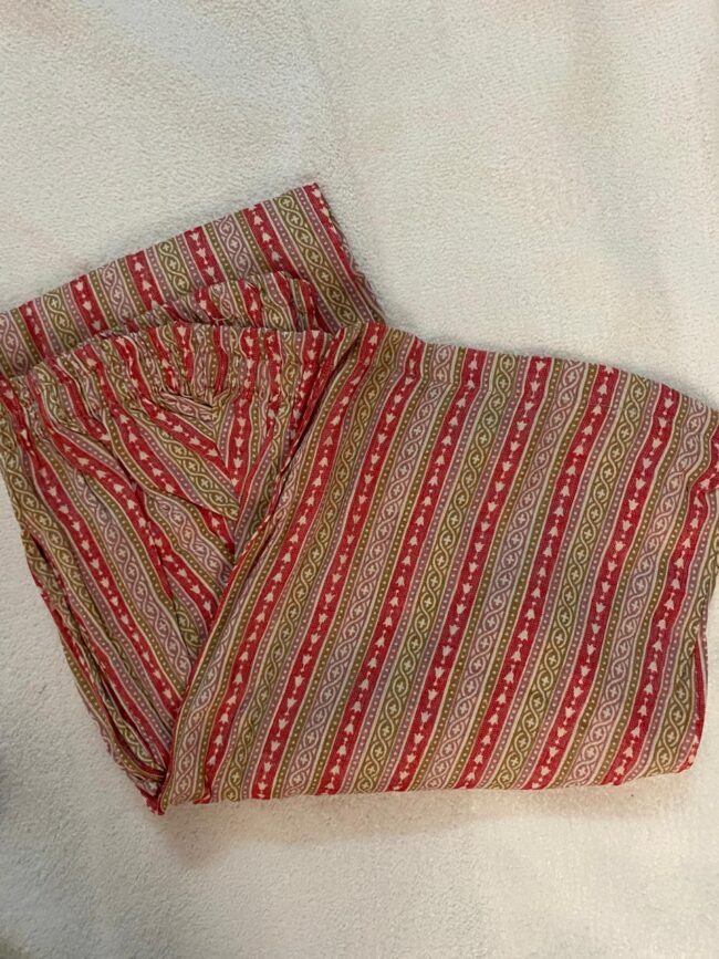 Women's Cotton Print Straight Kurta Pant With Dupatta - Image 5