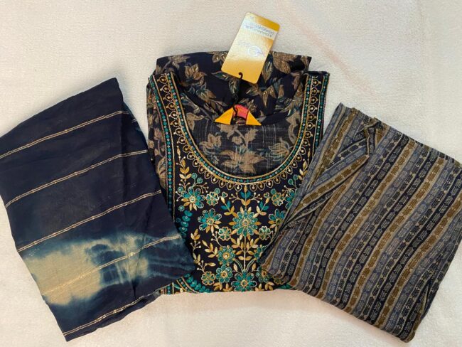 Women’s Cotton Print Anarkali Kurta With Pant Dupatta - Image 2