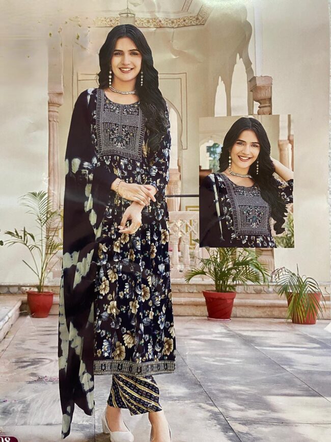 women's Narrow Cut Print Kurta With Pant Set